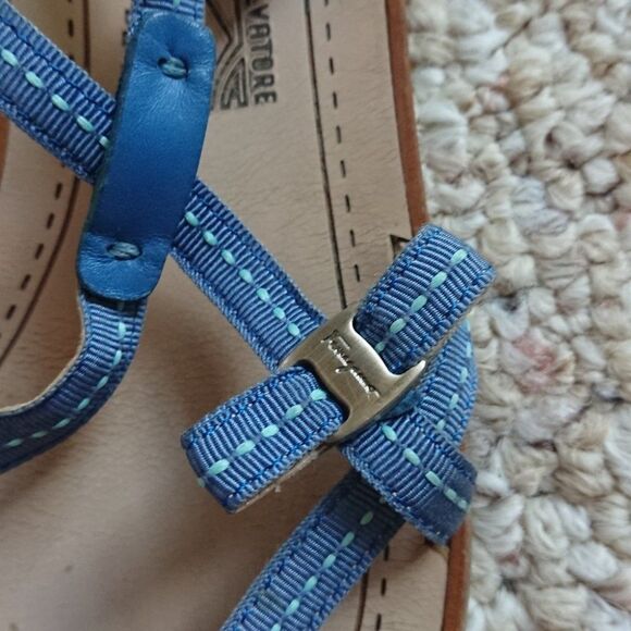 Salvatore Ferragamo cute Blue Sandal size 37 - Picture 2 of 6
